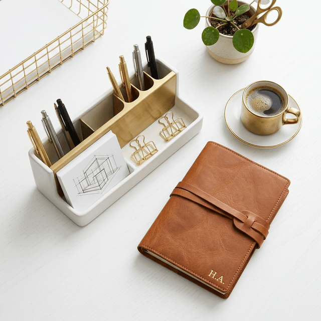 Best CRM for Creatives: Photographers, Designers & Freelancers